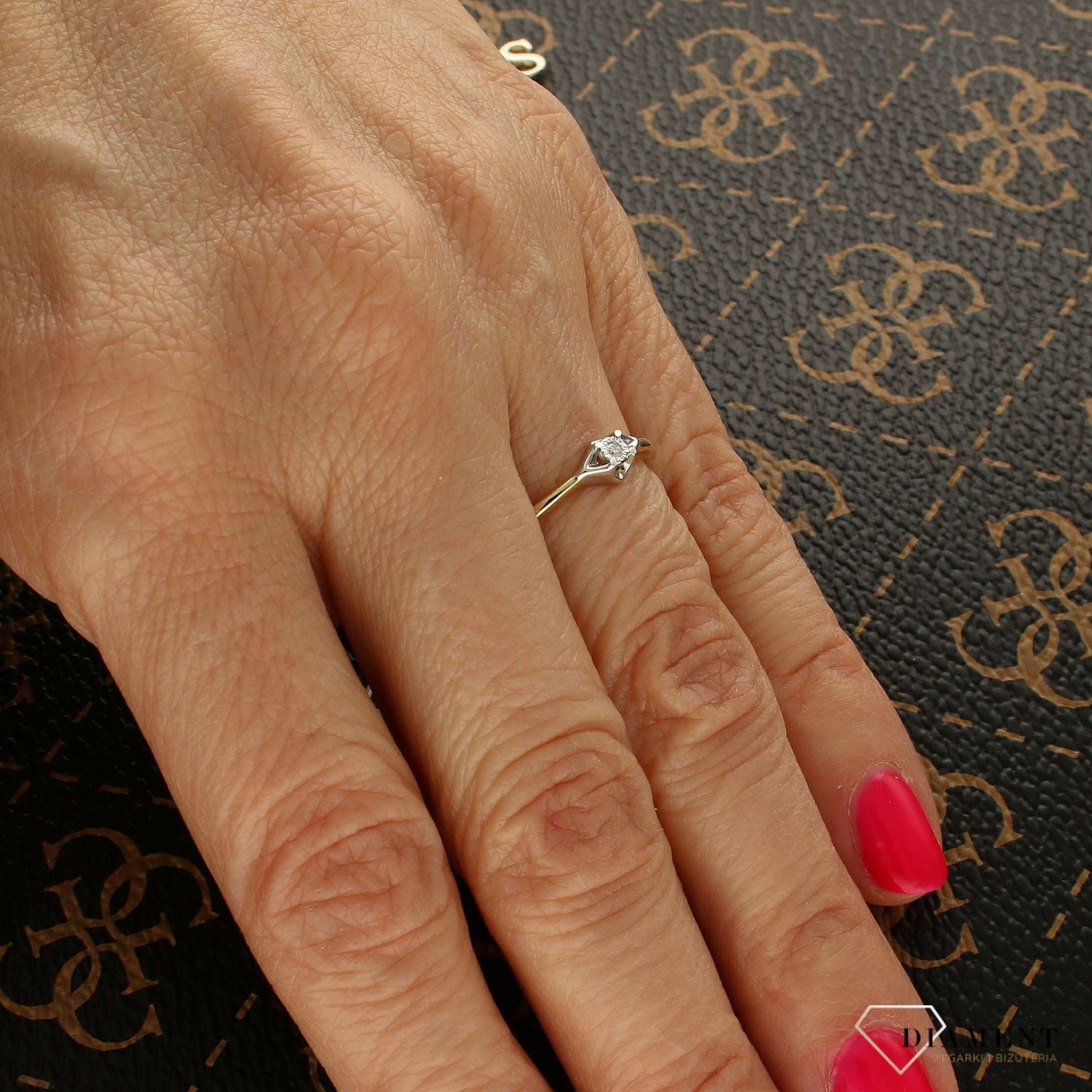 Pierścionek złoty DIAMENT żółte i białe złoto, diament,  gwiazda R 1509X.jpg