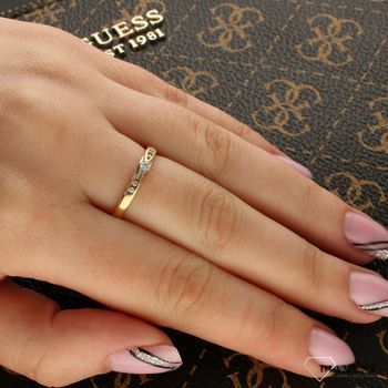 Złoty pierścionek z Diamentami  Subtelna biżuteria  585 DIAMENT R16979.jpg