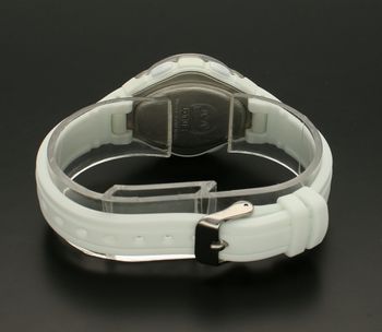 Zegarek dla dziecka LORUS Sport R2307PX9. Zegarek Lorus Sport stworzony został specjalnie z myślą o najmłodszych na całym świecie. Polecamy ten model, bo ma bardzo czytelny cyferblat, posiada wygodny pasek i świetną żywą kol.jpg