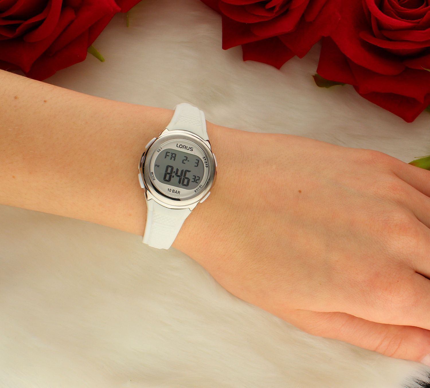 Zegarek dla dziecka LORUS Sport R2307PX9.jpg