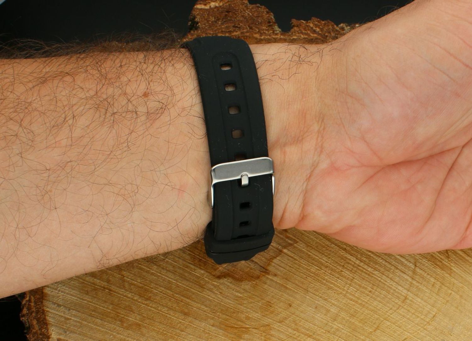 Zegarek męski Lorus R2381NX9 – sportowy, cyfrowy, stoper, 100M.jpg