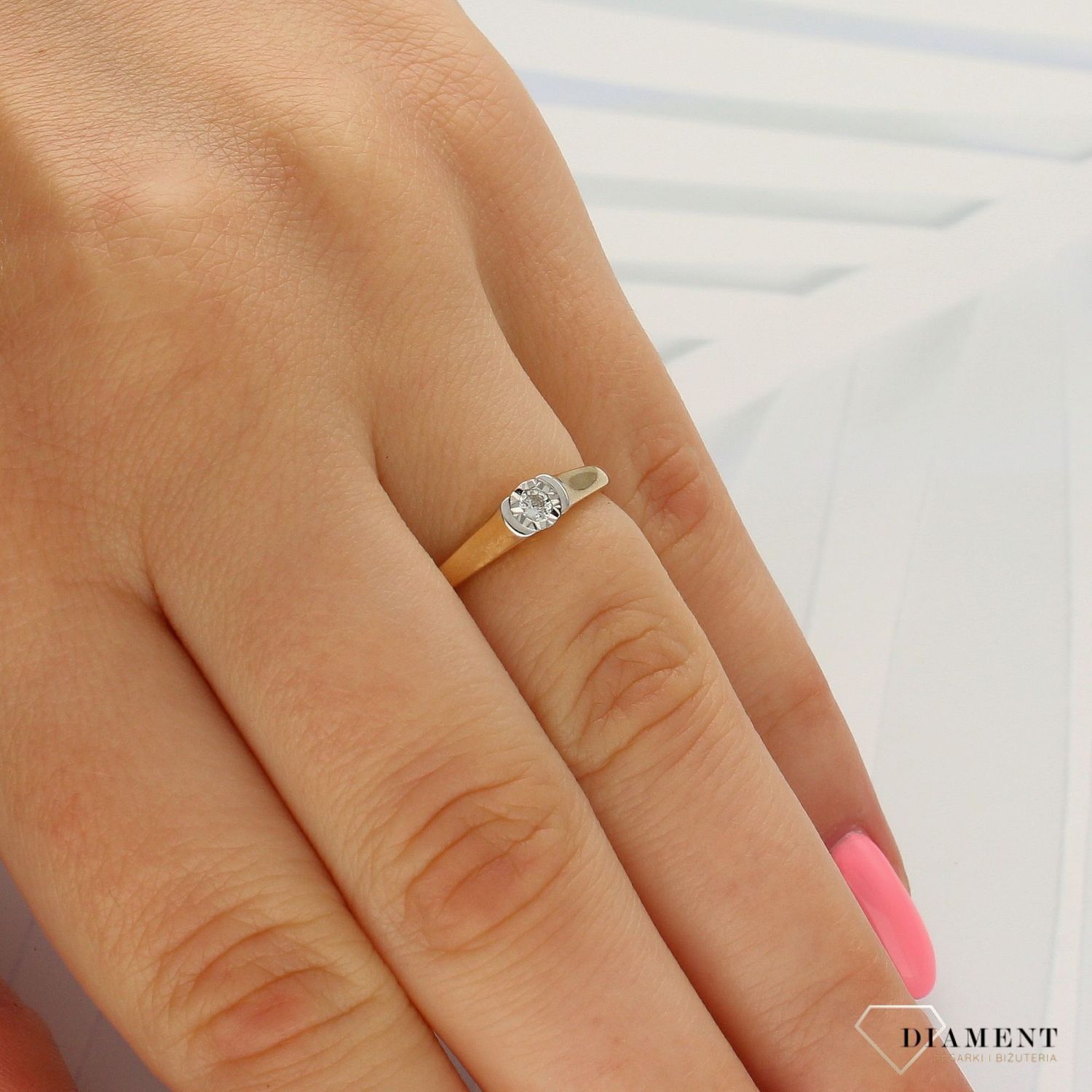 Pierścionek złoty DIAMENT 585, diamenty 0,14 ct R73496YW-14 (3).jpg