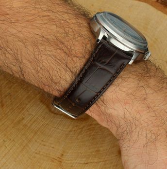 Orient RA-AC0F13E30B – elegancki zegarek automatyczny z zieloną tarczą i skórzanym paskiem (5).jpg