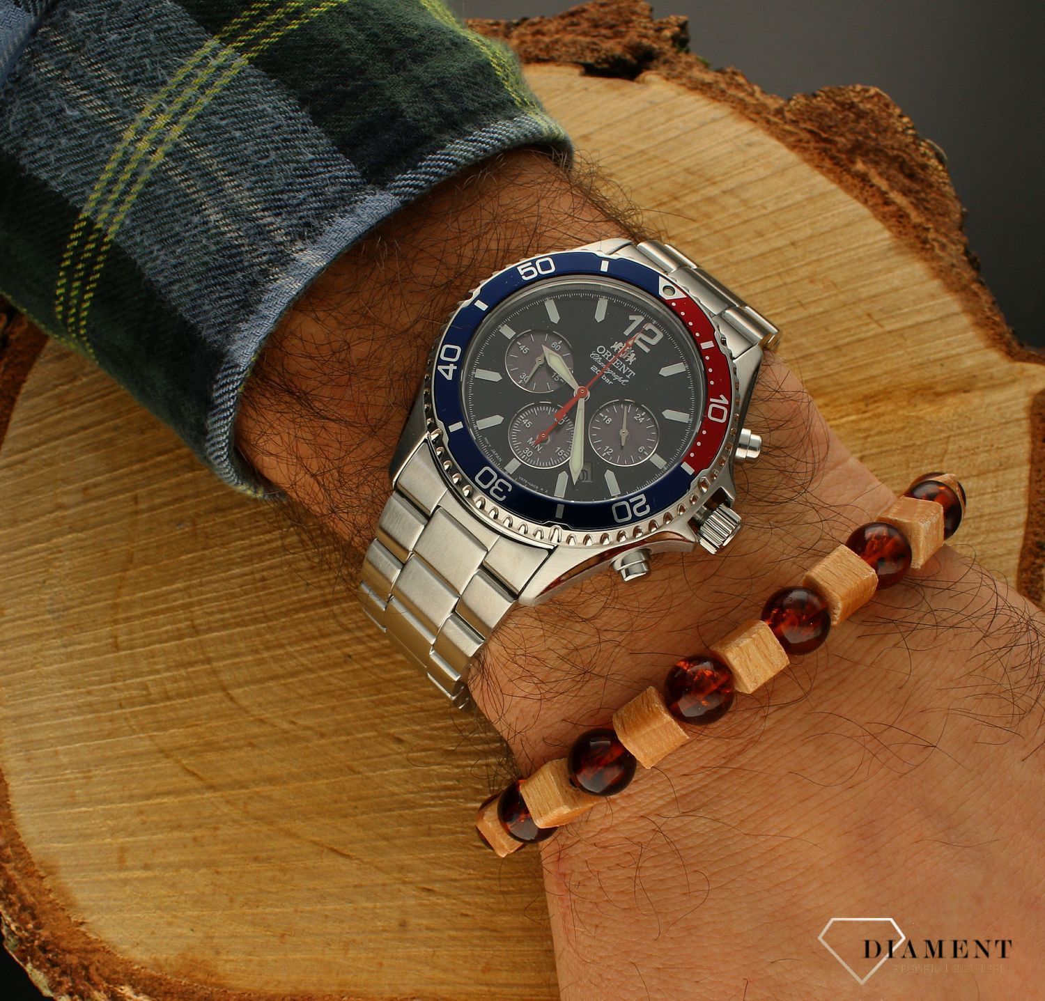 Zegarek męski Orient Mako Solar na bransolecie RA-TX0201L10B. Męski zegarek na bransolecie. Męski zegarek do nurkowania. Zegarek męski Orient z chronografem. Zegarek męski Orient na bransolecie idealny na prezent..jpg