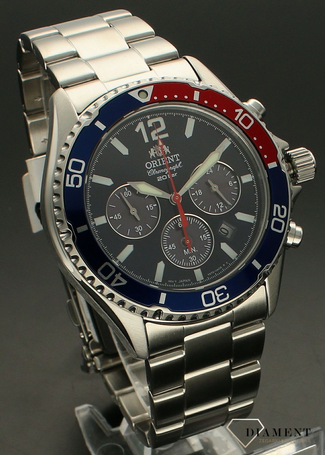 Zegarek męski Orient Mako Solar na bransolecie RA-TX0201L10B. Męski zegarek na bransolecie. Męski zegarek do nurkowania. Zegarek męski Orient z chronografem. Zegarek męski Orient na bransolecie idealny na prezent..jpg