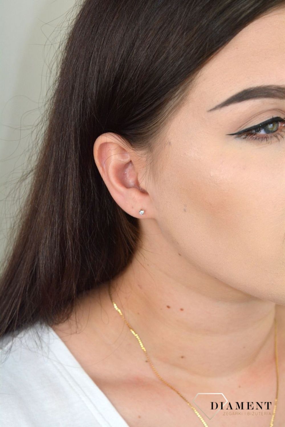 Złote kolczyki z Diamentami 585 RE223Y.jpg