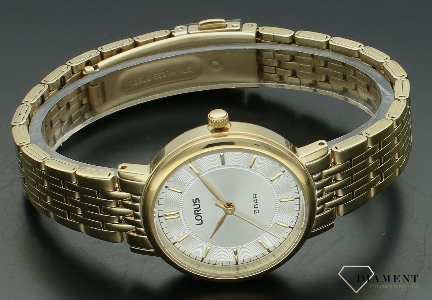 Zegarek damski LORUS RG220XX9 na bransolecie.jpg