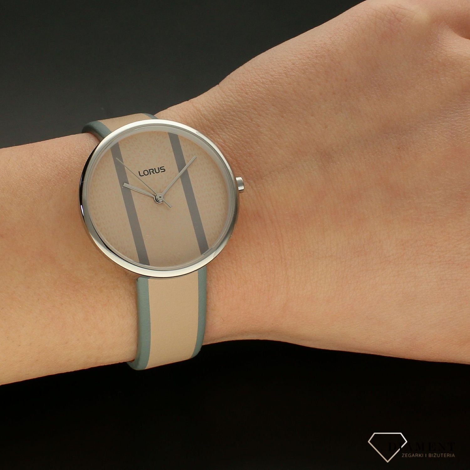 Zegarek damski na pasku Lorus 'Beżowa szarość' RG221RX9.jpg