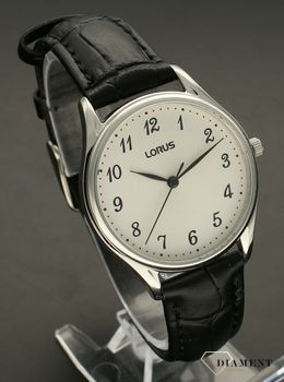 Zegarek damski na czarnym pasku Lorus RG231UX9 z kopertą w kolorze srebrnym, wyposażony jest w kwarcowy mechanizm, zasilany za pomocą baterii (3).jpg