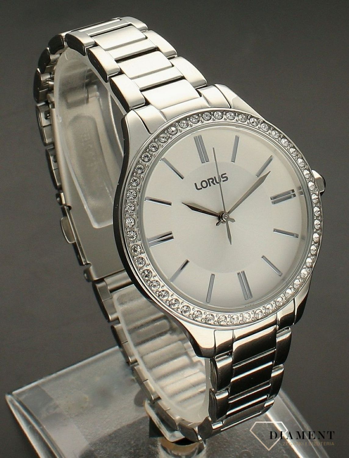 Zegarek damski Lorus Fashion RG235UX9. Zegarek Lorus. Zegarek damski Lorus. Zegarek z cyrkoniami. Zegarek w kolorze srebrnym. Zegarek damski Lorus. Zegarek damski z białą tarczą. Idealny zegarek na prezent  (1).jpg