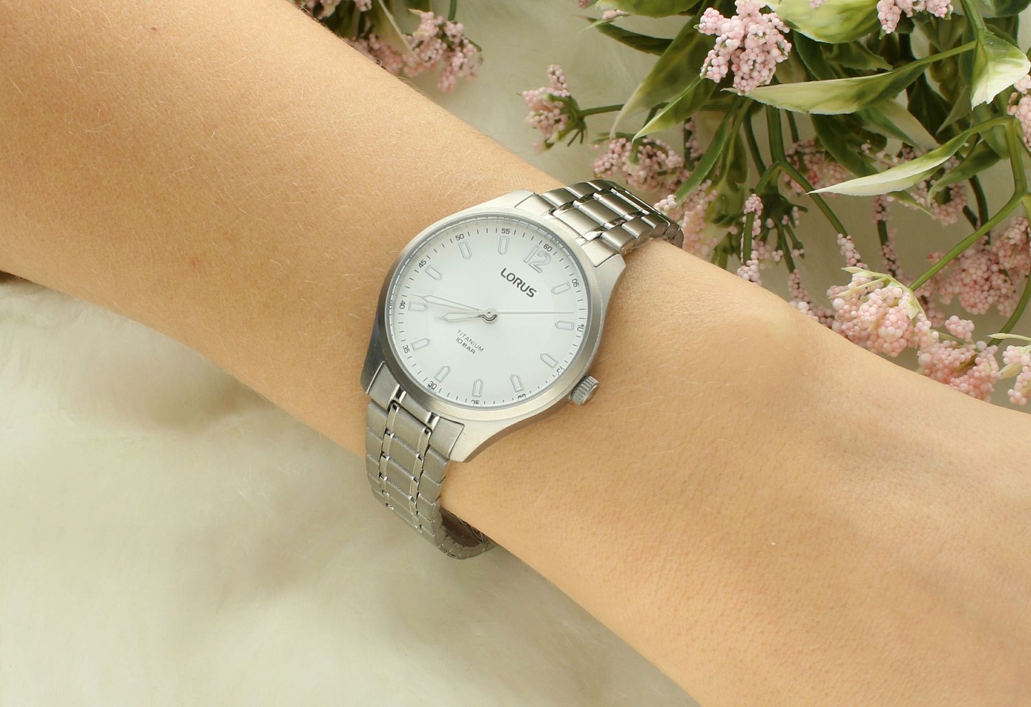 Zegarek LORUS TITANIUM RG239XX9 ⌚Zegarek oryginalny✓ Zegarki dla kobiet. Grawer gratis. Najlepszy wybór zegarków w Polsce⌚.webp