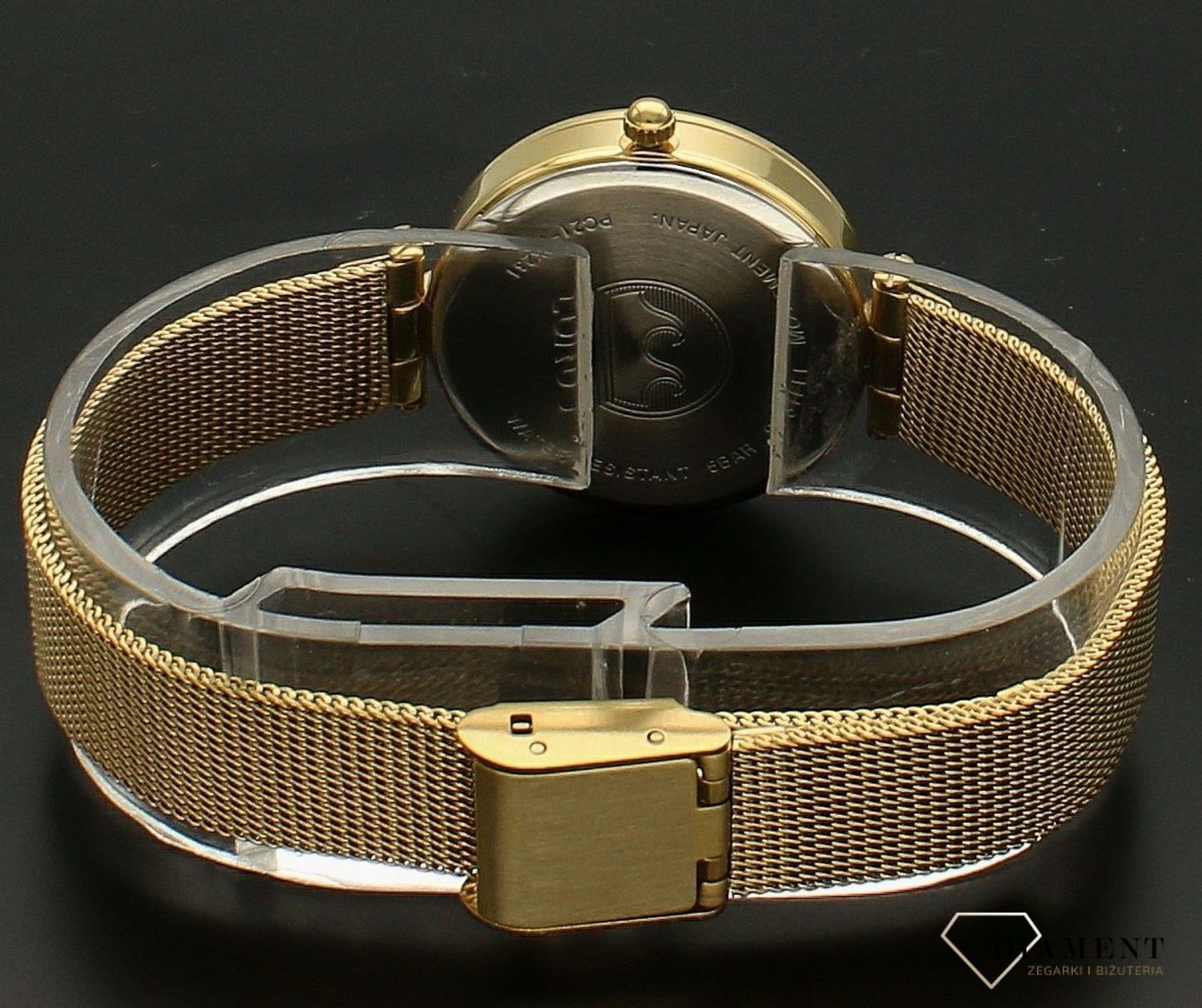 Zegarek damski Lorus Klasyczny RG240UX9. Zegarek damski Lorus. Zegarek w złotym kolorze. Zegarek bizuteryjny Lorus. Zegarek na bransolecie klasyczny damski. Zegarek damski Lorus na prezent. Zegarek klasyc (6).jpg