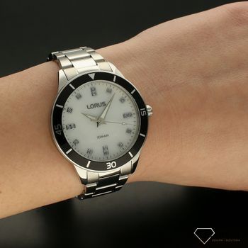 Zegarek damski na bransolecie Lorus z masą perłową RG245RX9 klasyczny zegarek damski na bransolecie (5).jpg