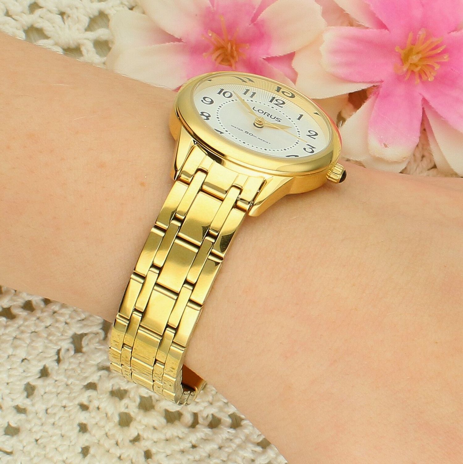 Lorus RG248JX5 damski zegarek złoty – srebrna tarcza bransoleta.jpg