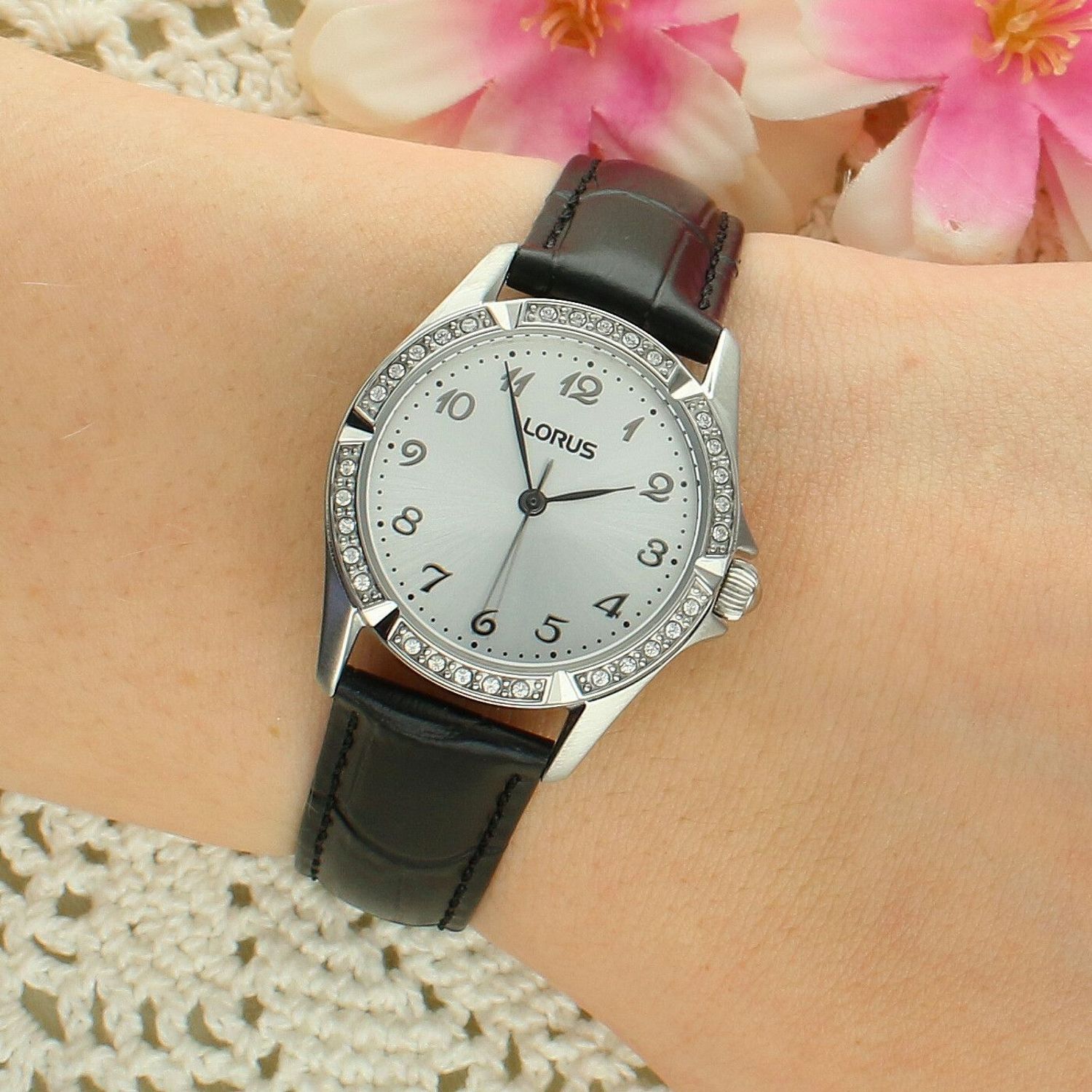 Lorus RG251YX9 damski zegarek czarny – skórzany pasek.webp