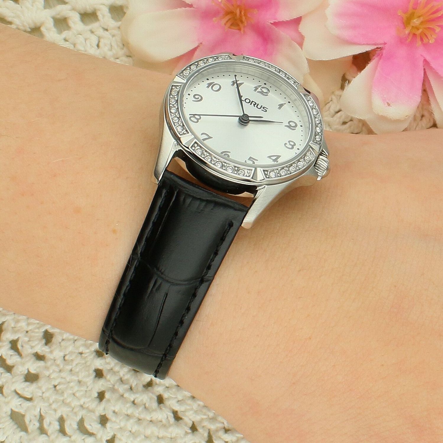 Lorus RG251YX9 damski zegarek czarny – skórzany pasek.webp
