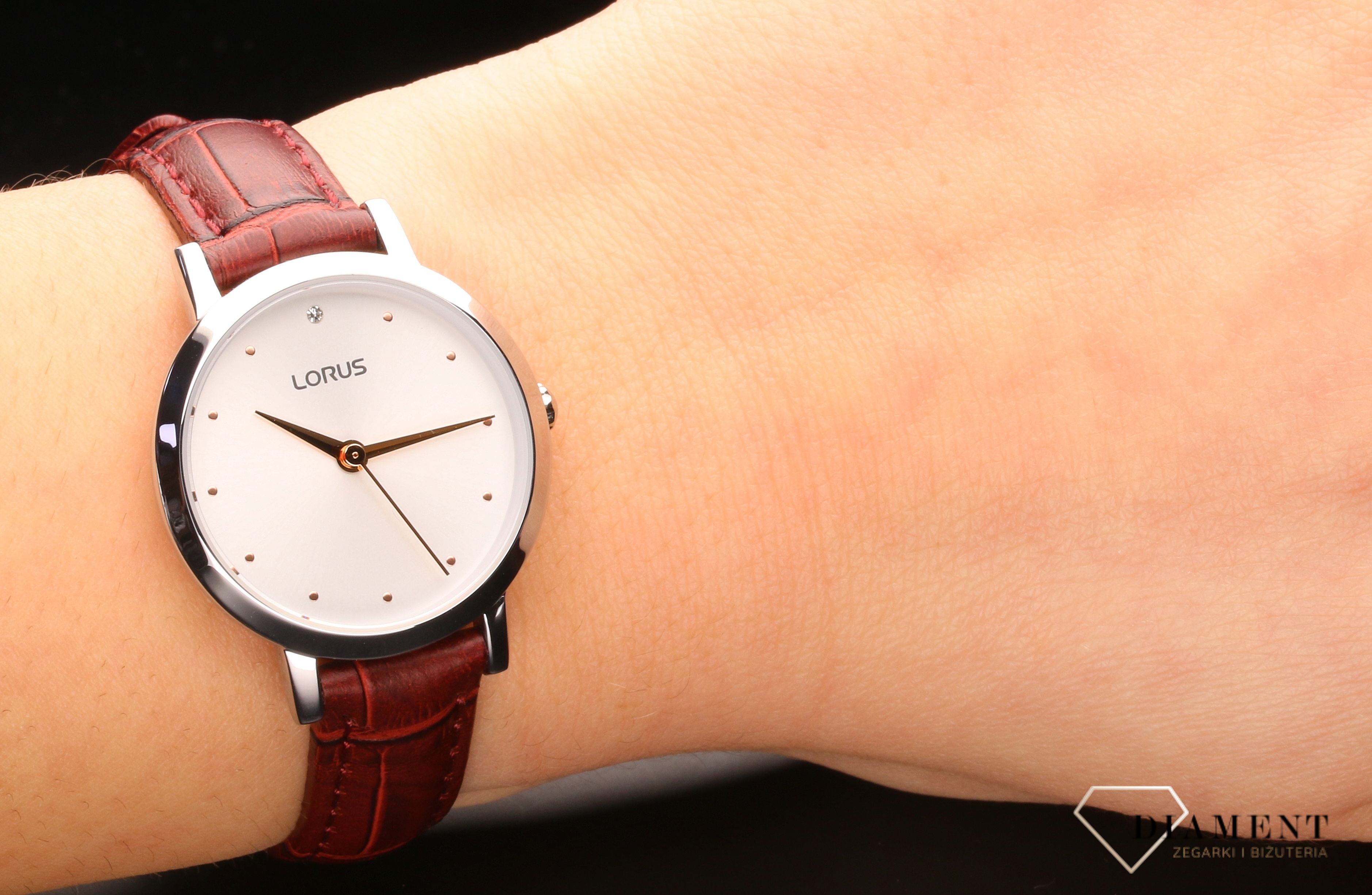 zegarek-damski-lorus-lorus-bizuteryjne-rg257mx9-RG257MX9--1.jpg