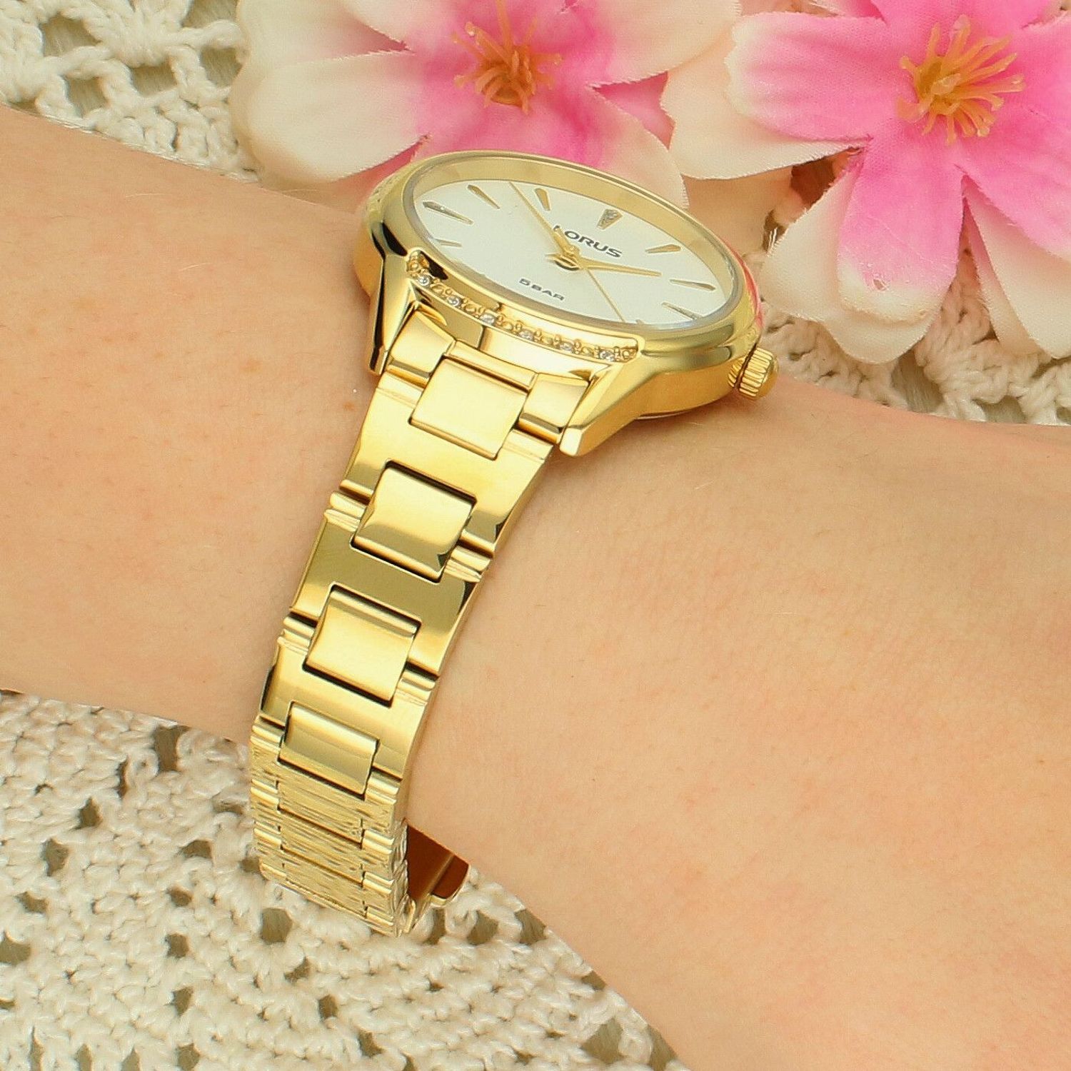 Zegarek damski Lorus RG258YX9 złoty  cyrkonie, elegancki, 50m.jpg