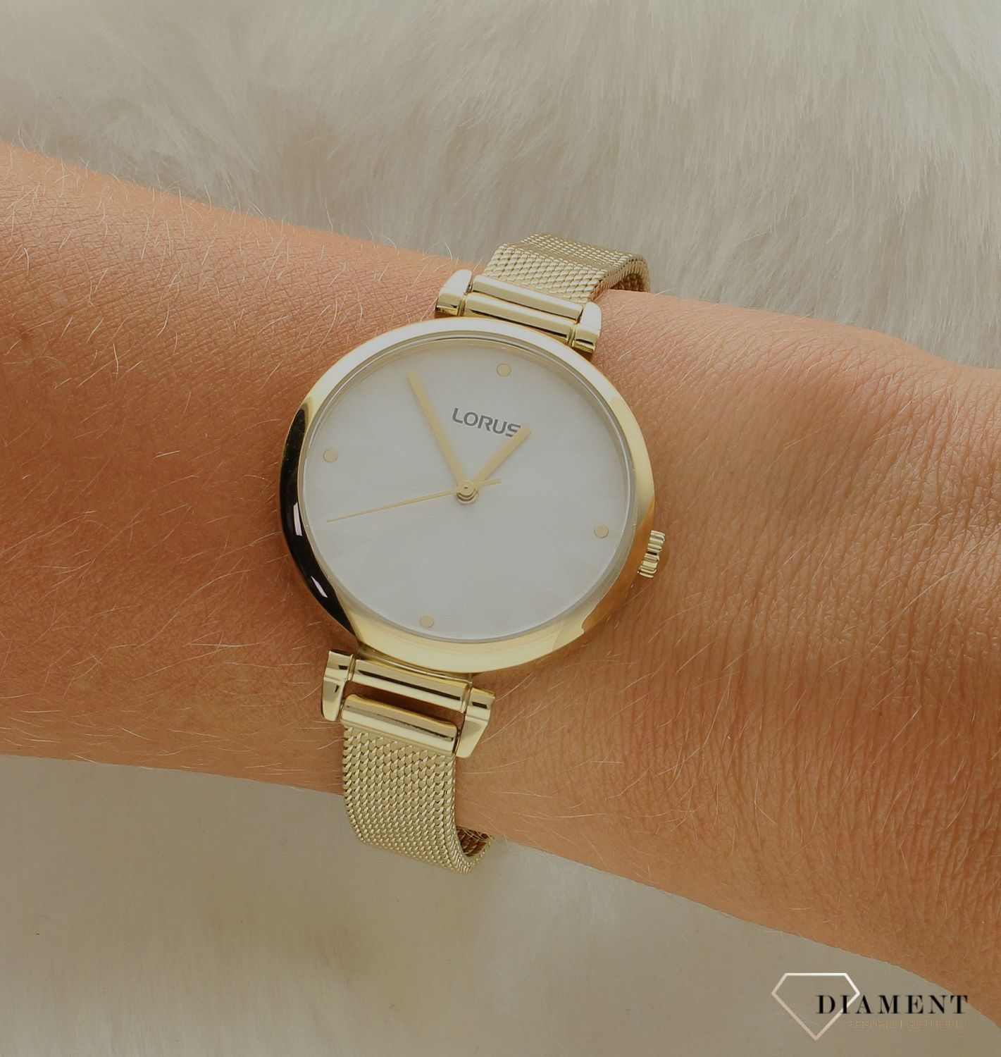 Zegarek damski na bransolecie Lorus RG260TX9.jpg