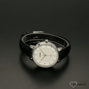 Zegarek damski LORUS Classic Czarny pasek RG277TX9. Zegarek damski Lorus o tradycyjnym wyglądzie, który z pewnością przypadnie do gustu kobietą szukającym klasycznych dodatków w swoich stylizacjach.  (4).jpg