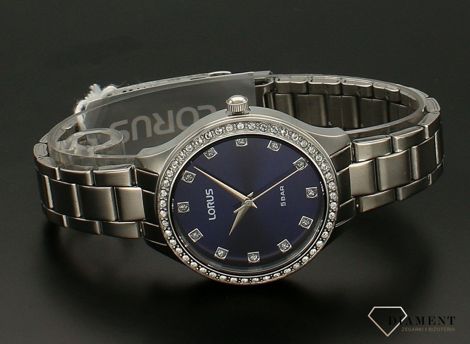 Damski zegarek Lorus FASHION RG287RX9 wyposażony jest w kwarcowy mechanizm, zasilany za pomocą baterii. Posiada bardzo wysoką dokładność mierzenia czasu +- 10 sekund w przeciągu 30 dni..webp