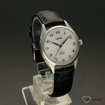 Zegarek damski na czarnym pasku Lorus RG287SX9 ze srebrną tarcza i czarnymi cyframi. Czytelny zegarek na prezent dla babci lub mamy (1).jpg