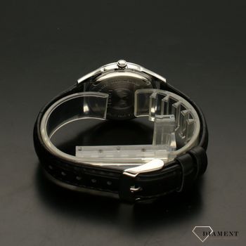 Zegarek damski na czarnym pasku Lorus RG287SX9 ze srebrną tarcza i czarnymi cyframi. Czytelny zegarek na prezent dla babci lub mamy (4).jpg