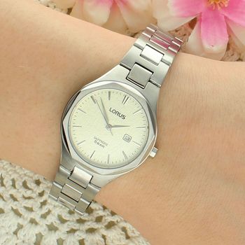 Lorus RH751BX9 Damski Zegarek Srebrny Szafir Stalowa Bransoleta Datownik 50M Klasyczny srebrny.jpg