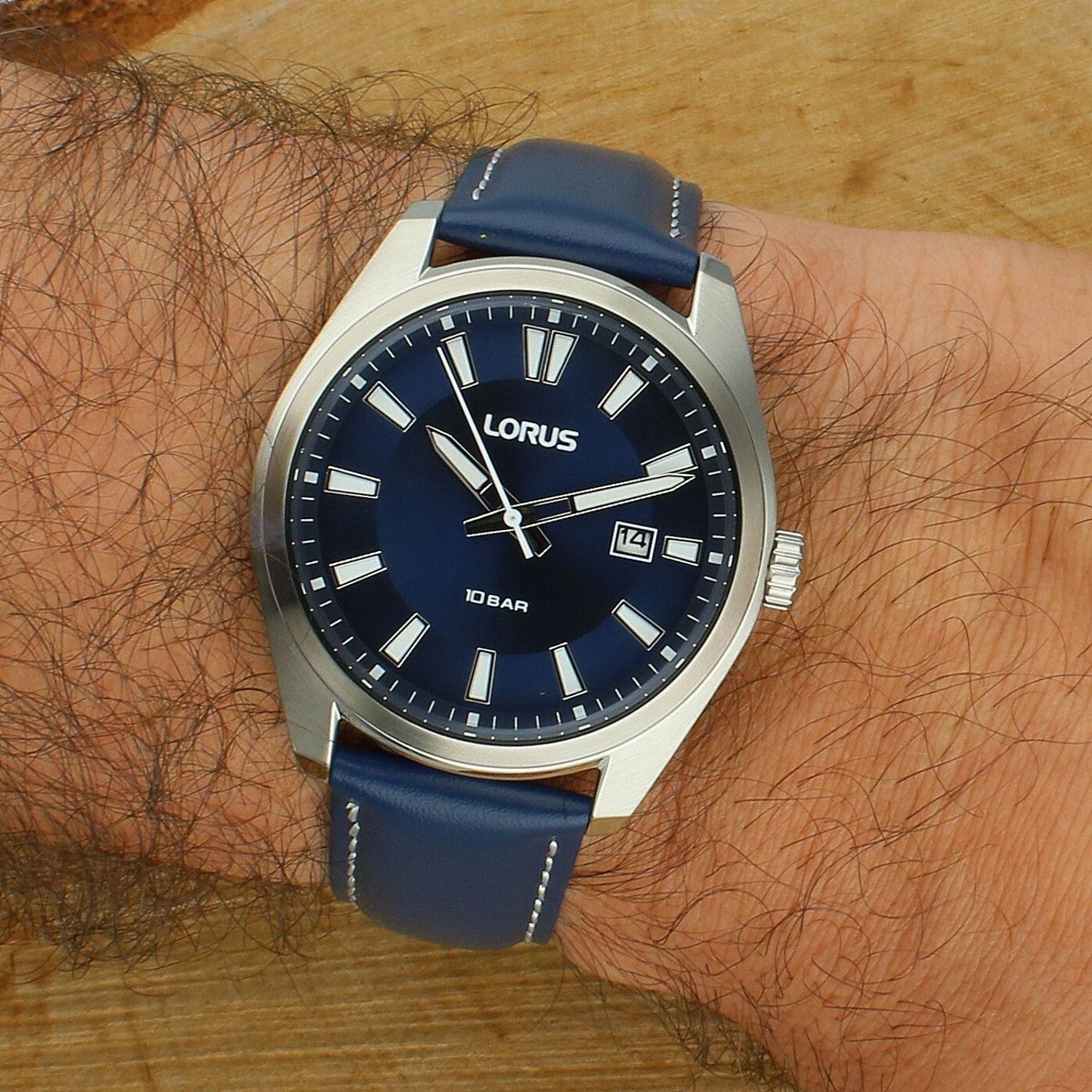 Lorus RH923SX9 zegarek męski sportowy z granatową tarczą i grawerem gratis.jpg