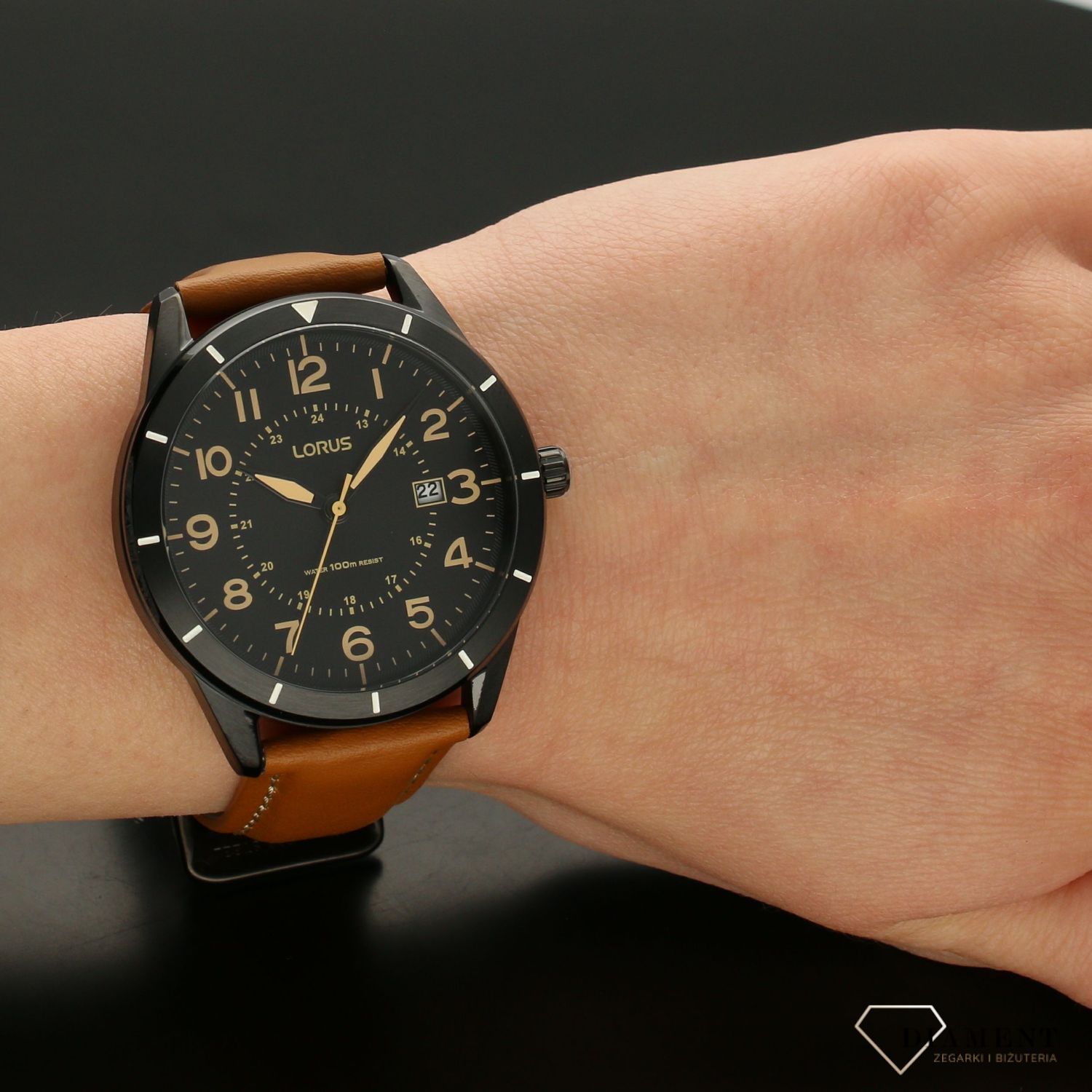 Zegarek męski Lorus Classic RH939LX9.jpg