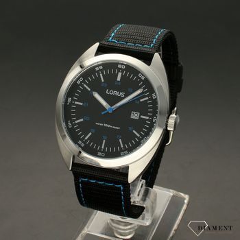 Zegarek męski o klasycznym wyglądzie z czarną tarcza oraz niebieskimi dodatkami. Zegarek damski z paskiem tekstylnym typu NATO. Idealny prezent (3).jpg
