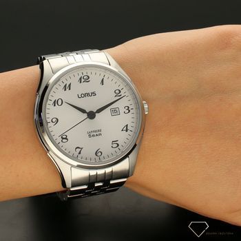 Zegarek męski na bransolecie stalowej Lorus RH953NX9  ze srebrną tarcza i czarnymi cyframi.  (5).jpg
