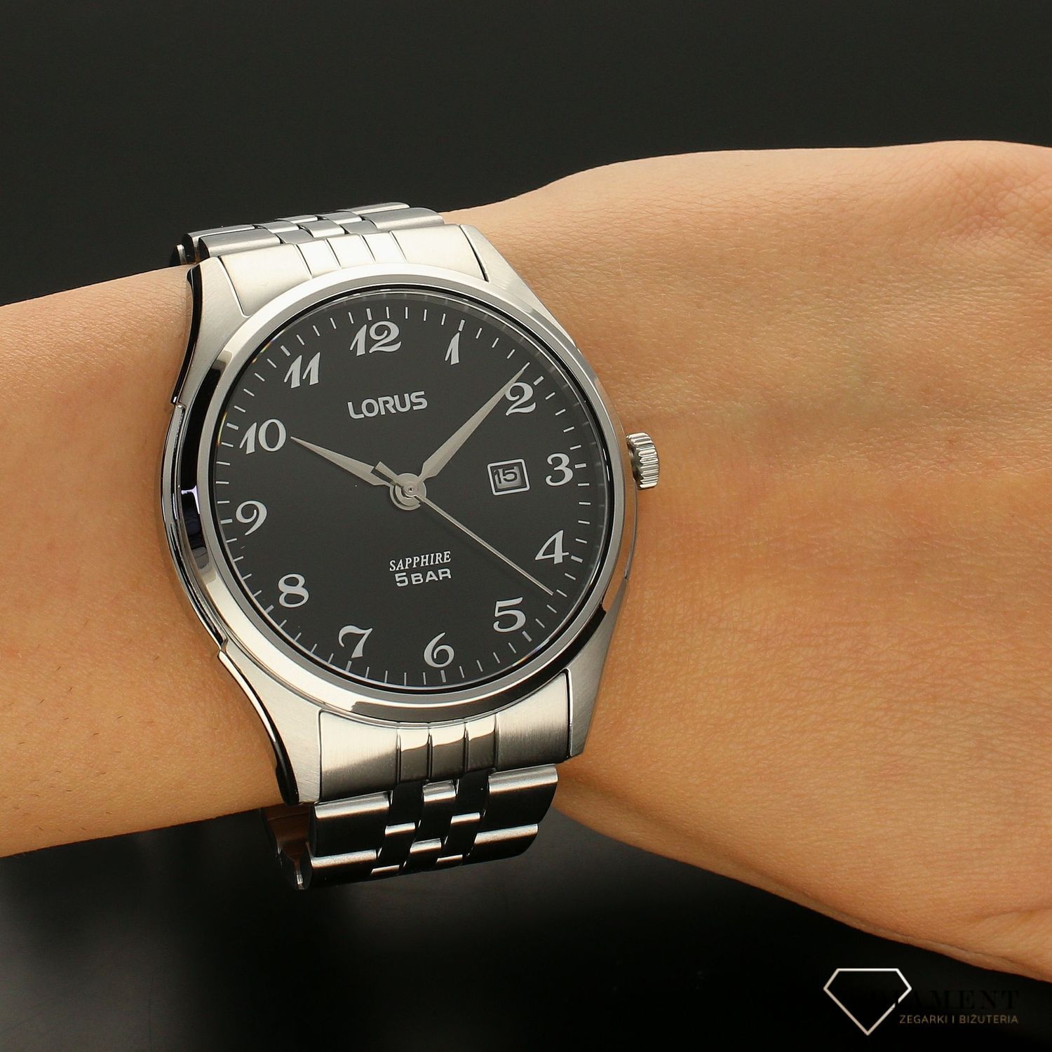Zegarek męski na bransolecie 'Białe na czarnym'  Lorus RH955NX9.jpg