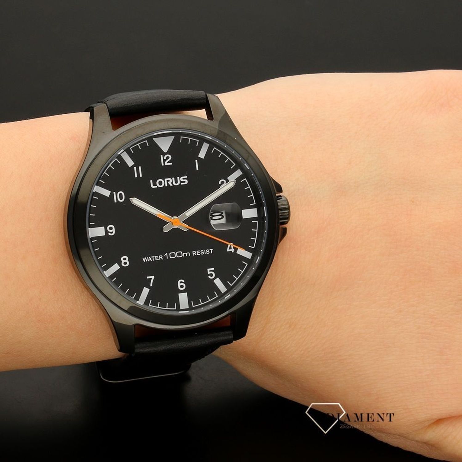 Zegarek męski Lorus Classic RH967KX9.jpg
