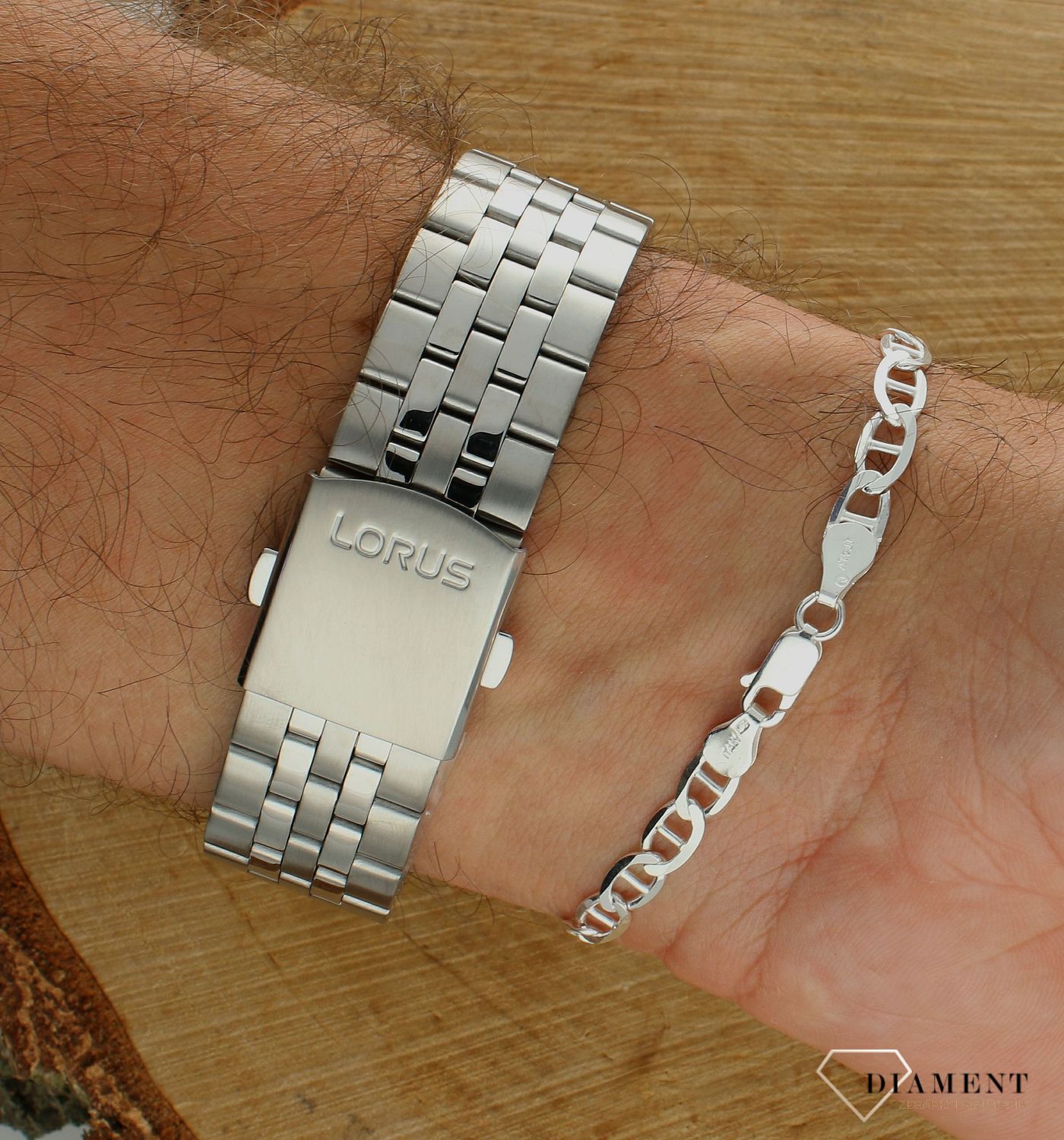 Zegarek męski Lorus z błękitną tarczą RH969QX9.jpg