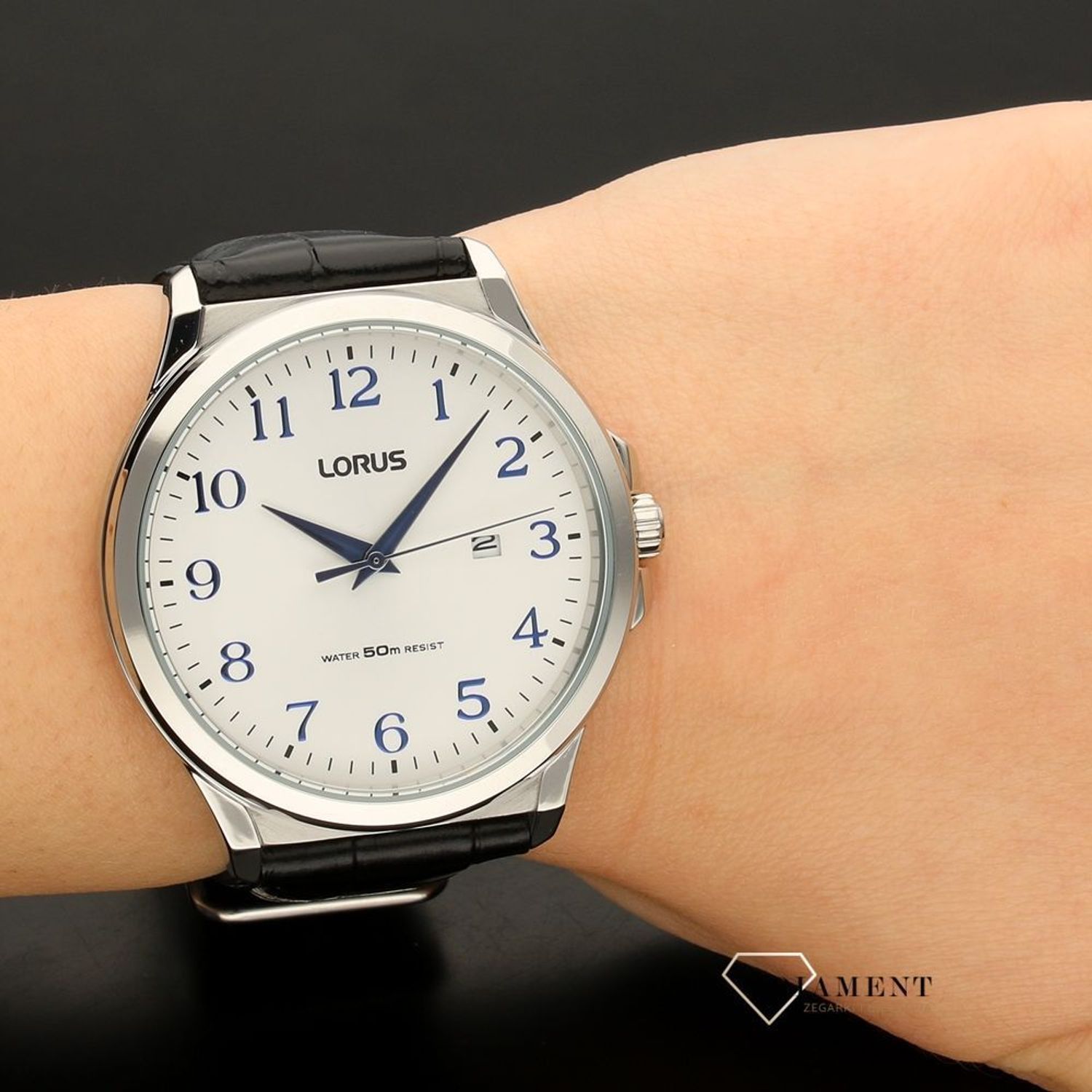 Zegarek męski Lorus Classic RH973KX8.jpg