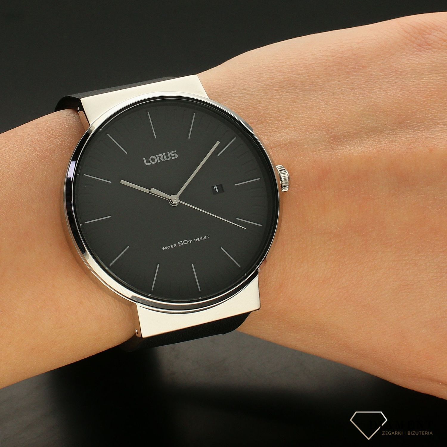 Zegarek męski na pasku Lorus RH983KX9.jpg