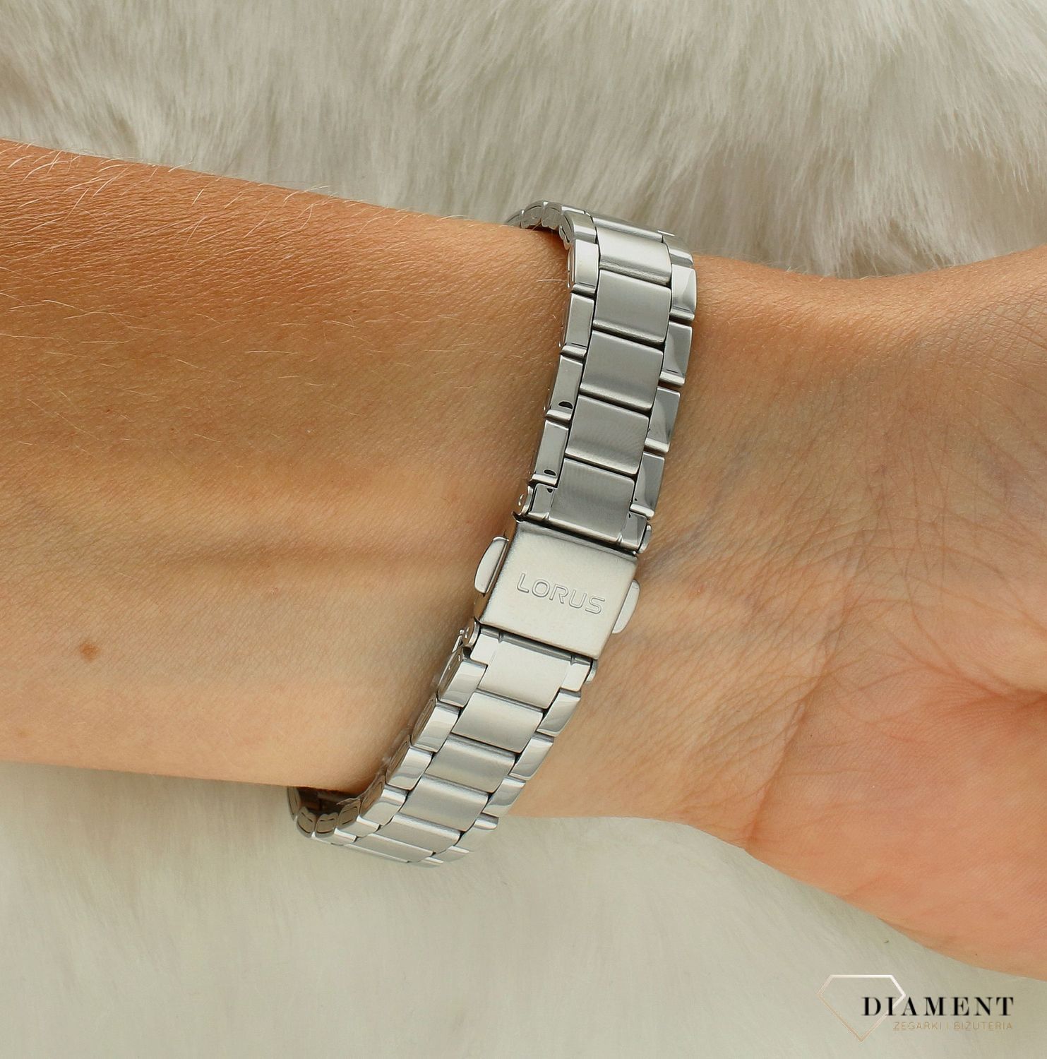 Zegarek damski na bransolecie Lorus RJ269BX9.jpg