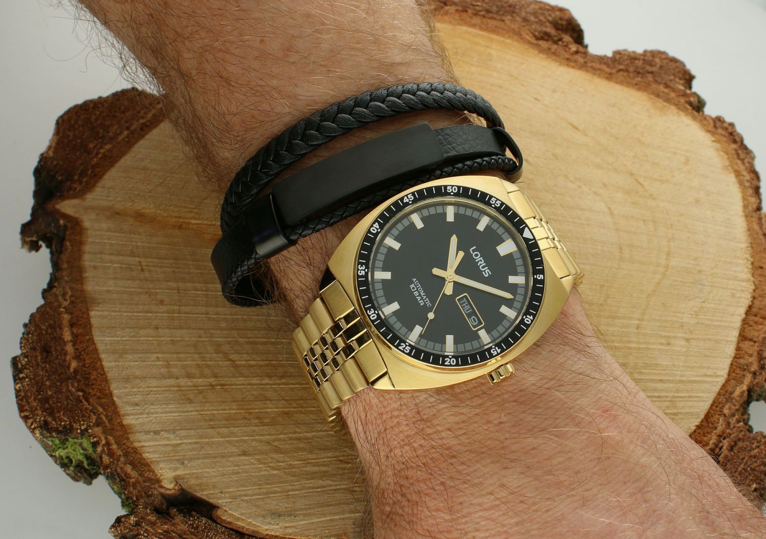 Zegarek męski LORUS złoty RL448BX9.jpg