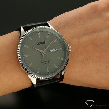 Zegarek męski LORUS Automatyczny Czarny pasek RL477AX9G. Klasyczny zegarek japońskiej marki Lorus z automatycznym mechanizmem. Zegarek męski z szara tarczą i srebrnymi indeksami (2).jpg