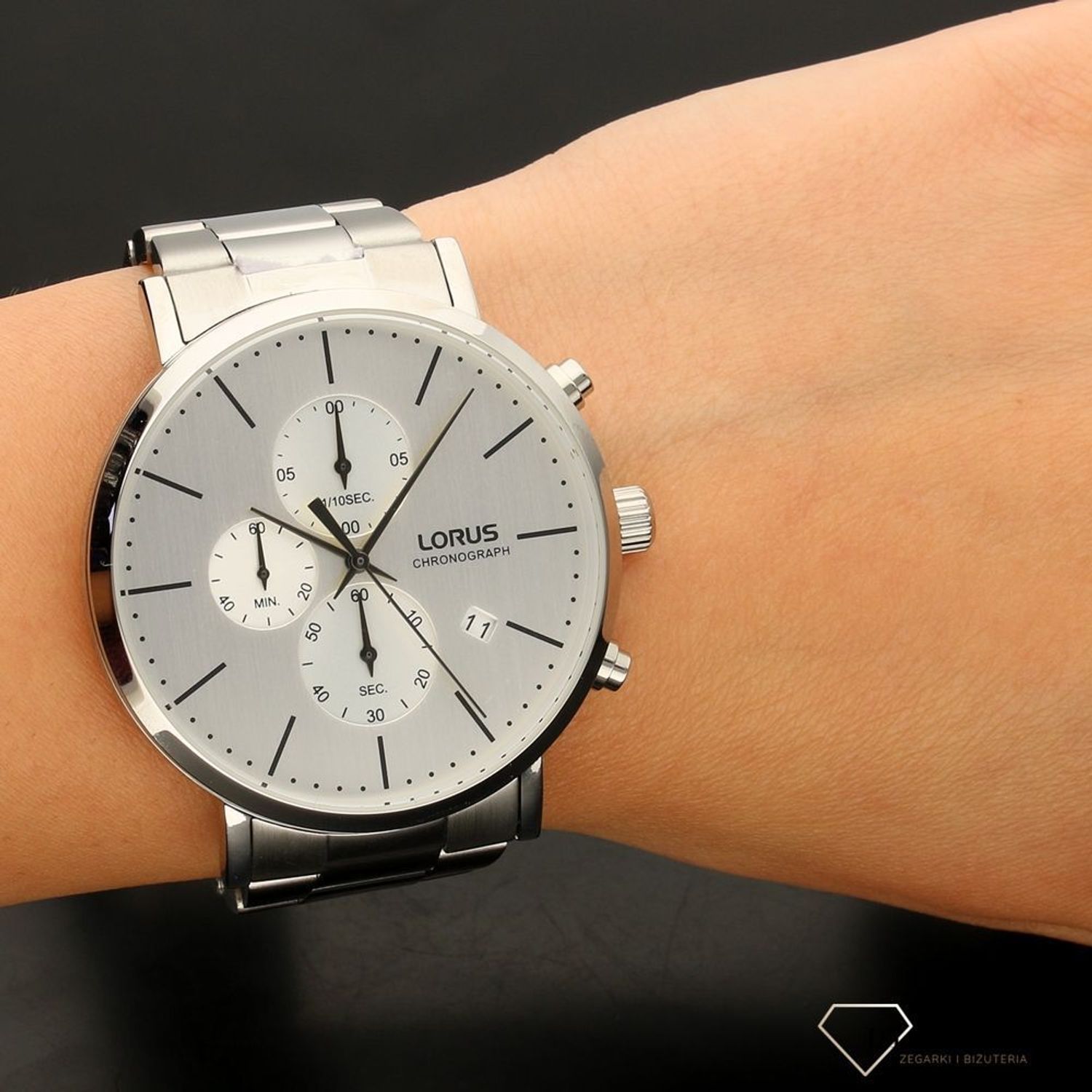 Zegarek męski Lorus Chronograph RM321FX9.jpg