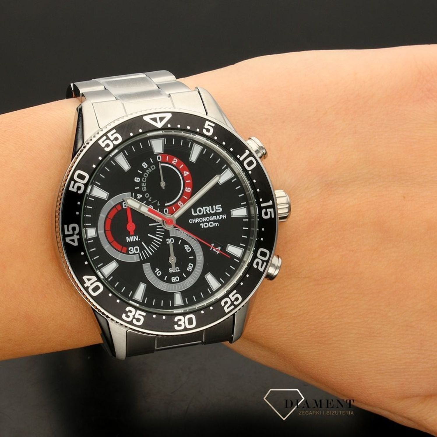 Zegarek męski Lorus Chronograph RM333FX9.jpg