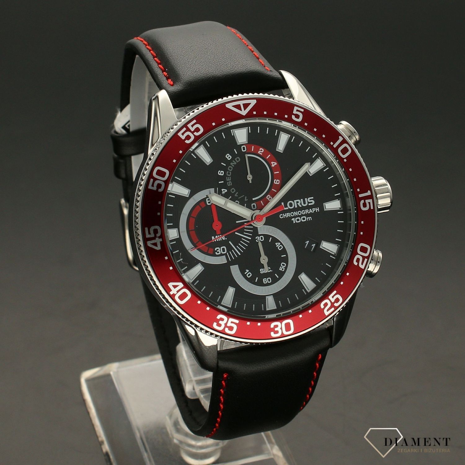 Zegarek męski na sportowym pasku z czerwona nitką Lorus RM345FX9.webp