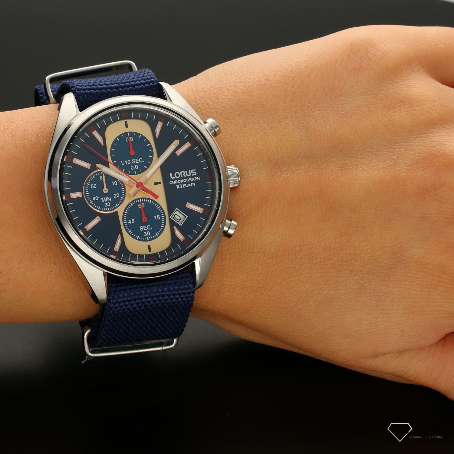 Zegarek męski Lorus Chronograph RM357GX9c.jpg