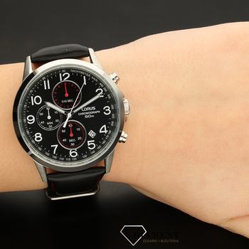 Męski zegarek Lorus Chronograph RM369EX8 (5).jpg