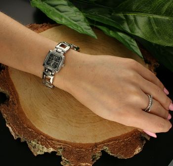 Zegarek damski Rubicon na biżuteryjnej bransolecie z cyrkoniami RN10B56 (1).jpg