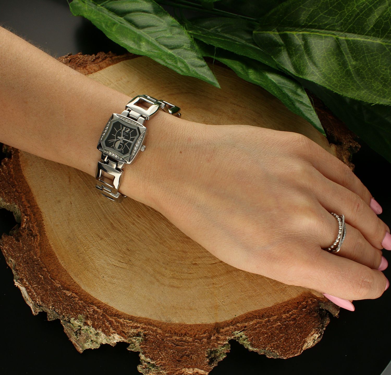 Zegarek damski Rubicon na biżuteryjnej bransolecie z cyrkoniami RN10B56 (3).jpg