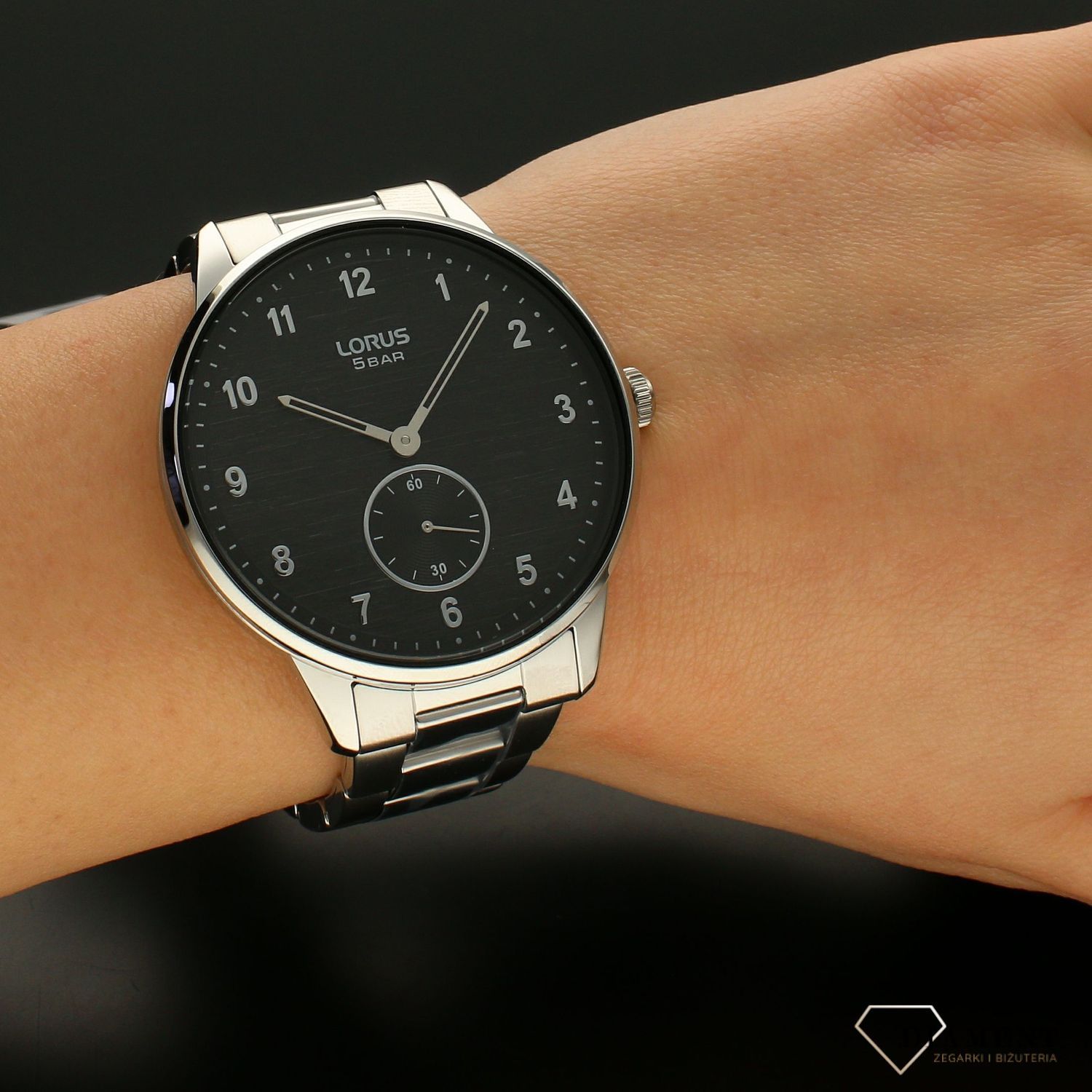 Zegarek męski LORUS Klasyczny z Cyframi Arabskimi RN455AX9.jpg