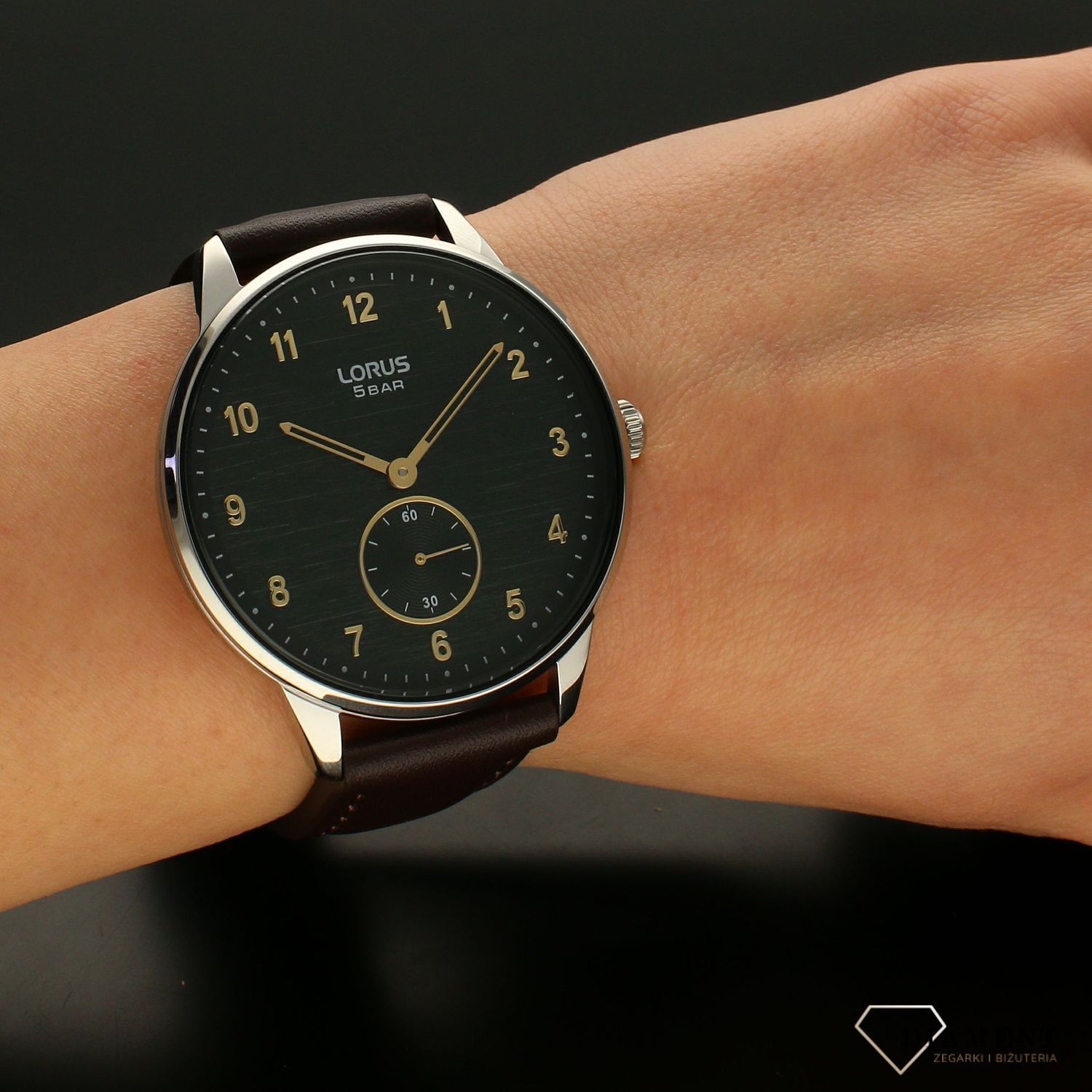 Zegarek męski LORUS Classic Brązowy pasek RN459AX9.webp