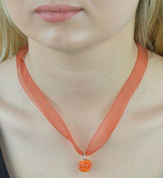 Naszyjnik pomarańczowa Wstążka RNS10-3. Naszyjnik wstążka. Naszyjnik choker. Naszyjnik pomarańczowy wstążka. Naszyjnik na lato. Naszyjnik idealny dodatek na lato. Naszyjnik choker damaski. Naszyjn.JPG